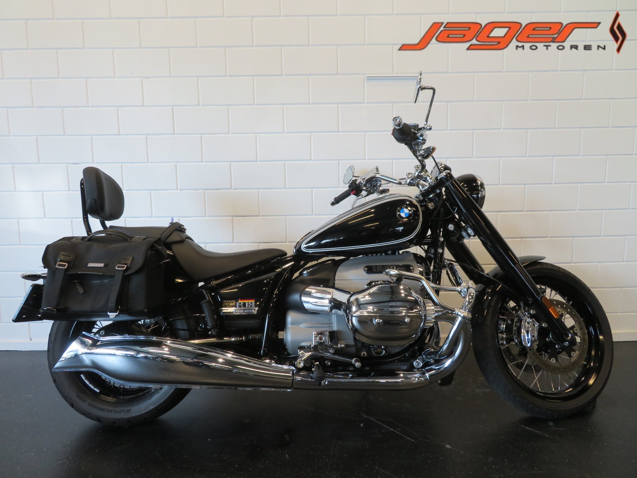 BMW R 18 NIEUWSTAAT! 1STE EIGENAAR R18 (bj 2021), Motoren, Chopper, Bedrijf, 1800 cc