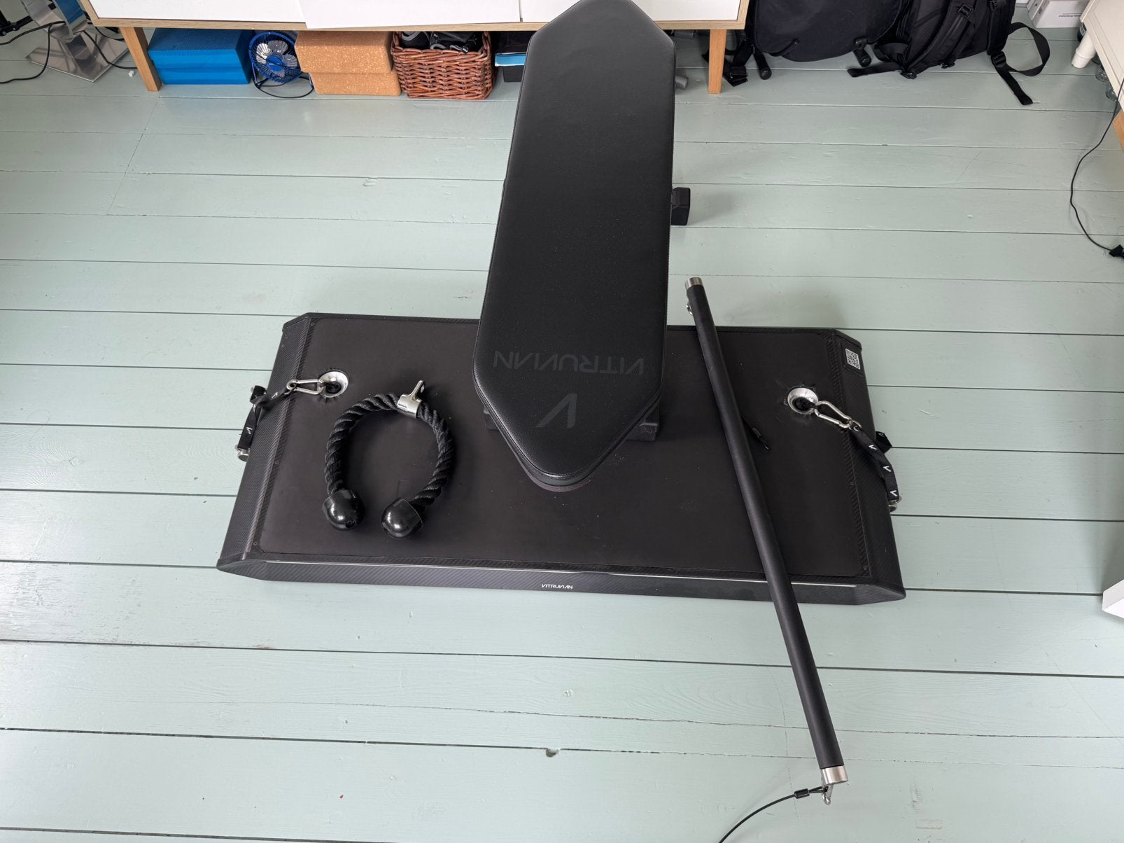 Home gym Vitruvian V-form incl accessoires nieuwprijs: €2650, Sport en Fitness, Ophalen, Zo goed als nieuw, Armen, Overige typen