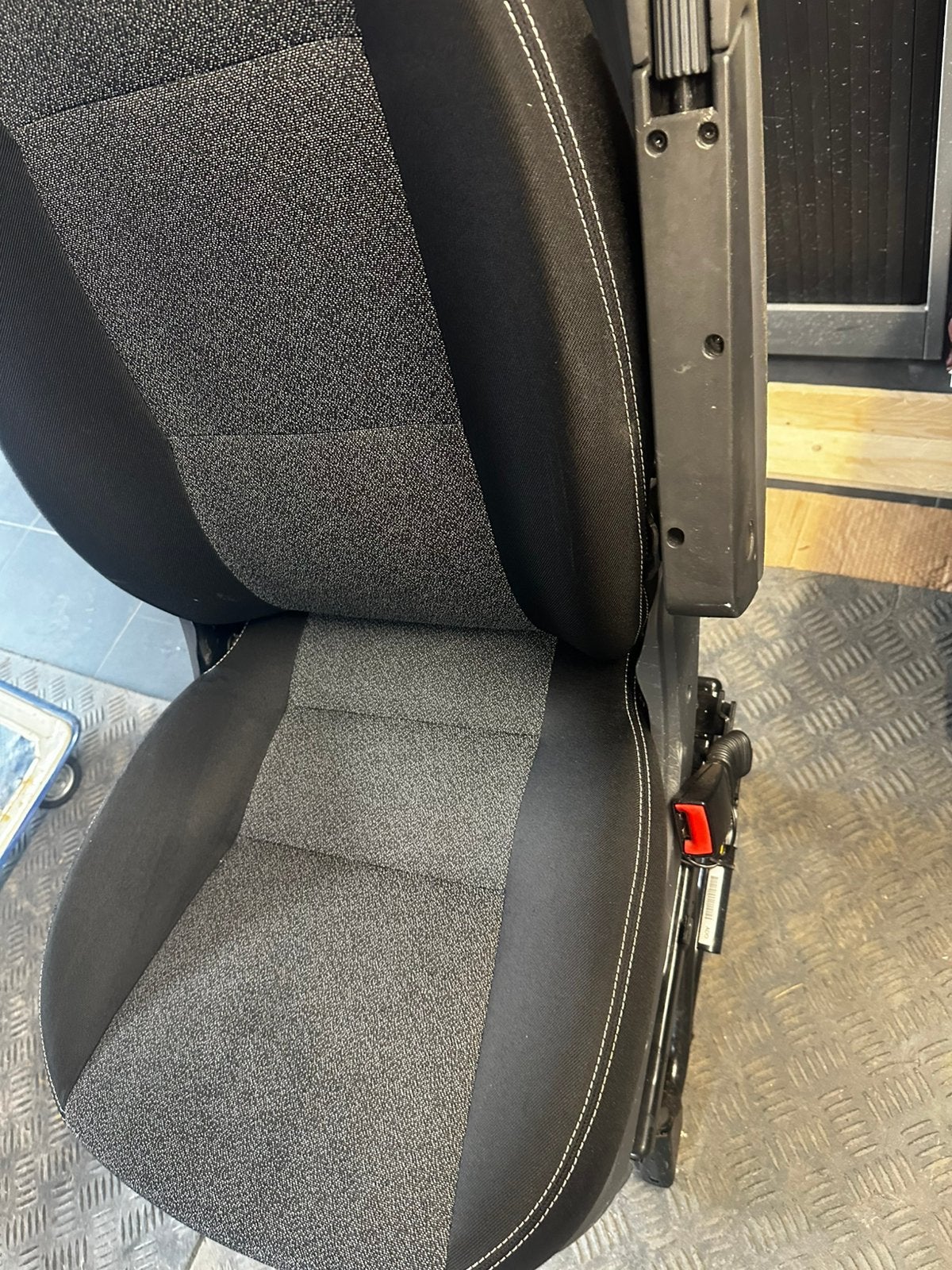 Bijrijdersstoel Ducato Boxer Ducato buscamper Grijs / Zwart, Ophalen of Verzenden, Zo goed als nieuw