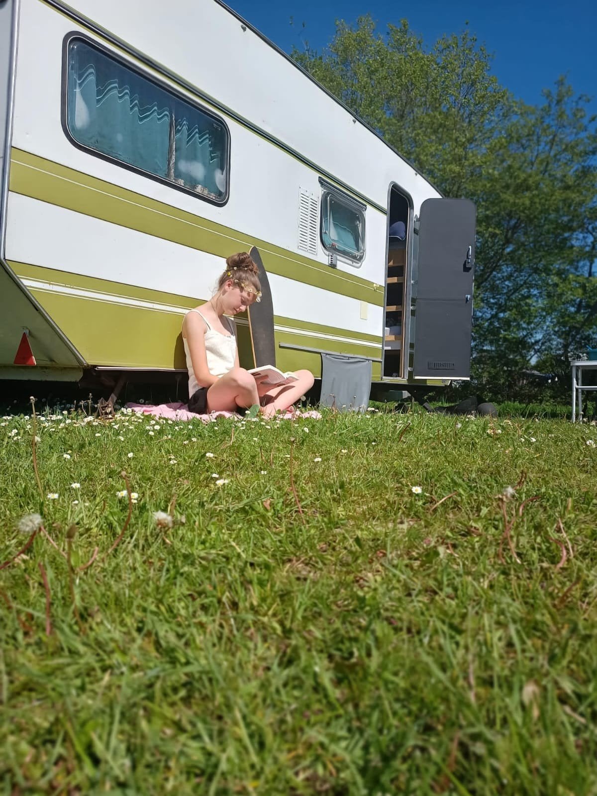 retro caravan Knaus 530 Eifelland 1979, Rondzit, Meer dan 6, Lengtebed, 5 tot 6 meter