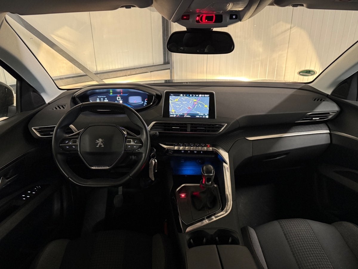 Peugeot 5008 1.2 PureTech 96kw | Executive 7-Pers | Navi | V, 1280 kg, Gebruikt, Euro 6, 1199 cc