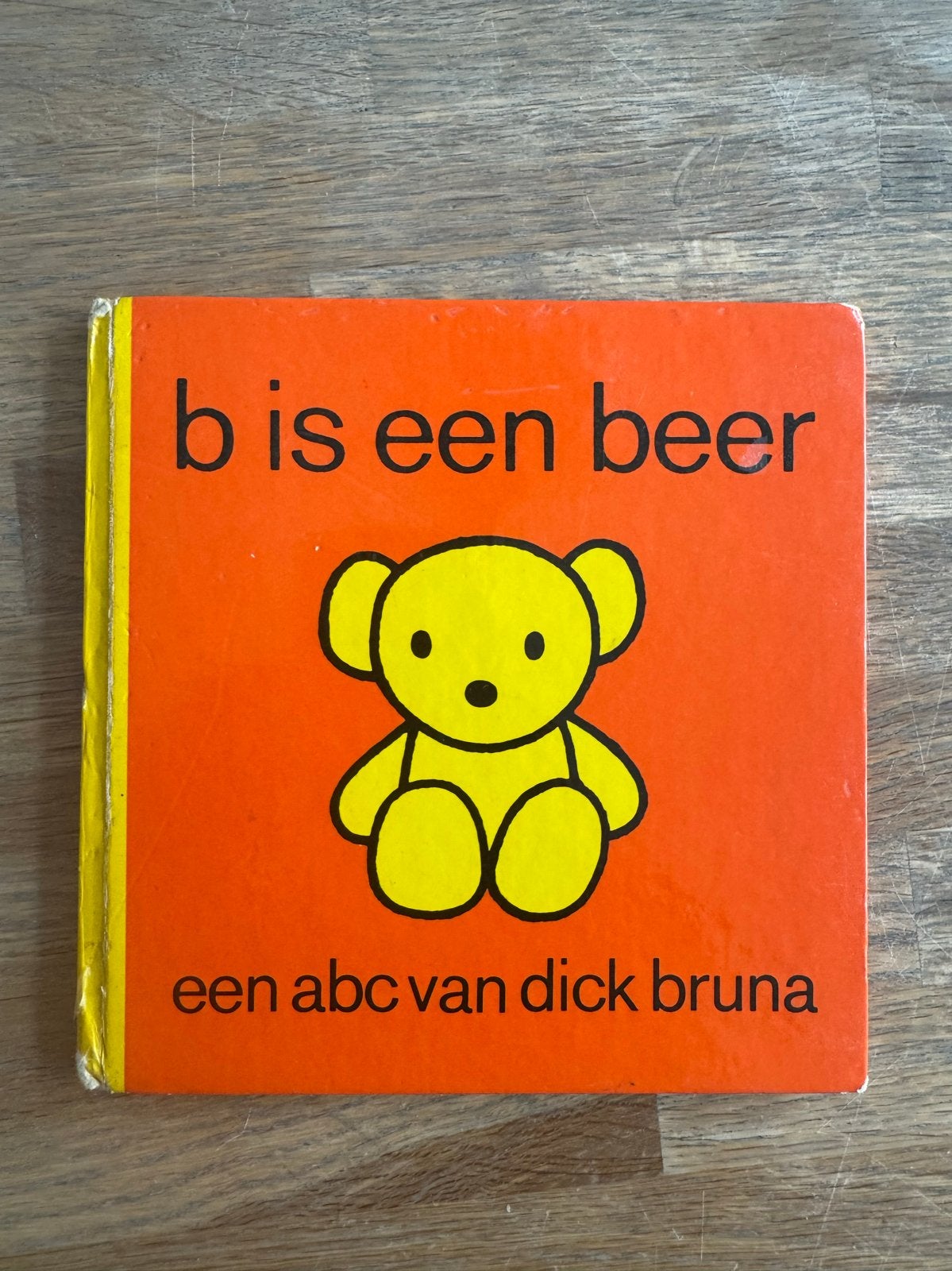 B is een beer - Dick Bruna (ABC-boekje), Gelezen, Ophalen of Verzenden, Dick Bruna, 1 tot 2 jaar