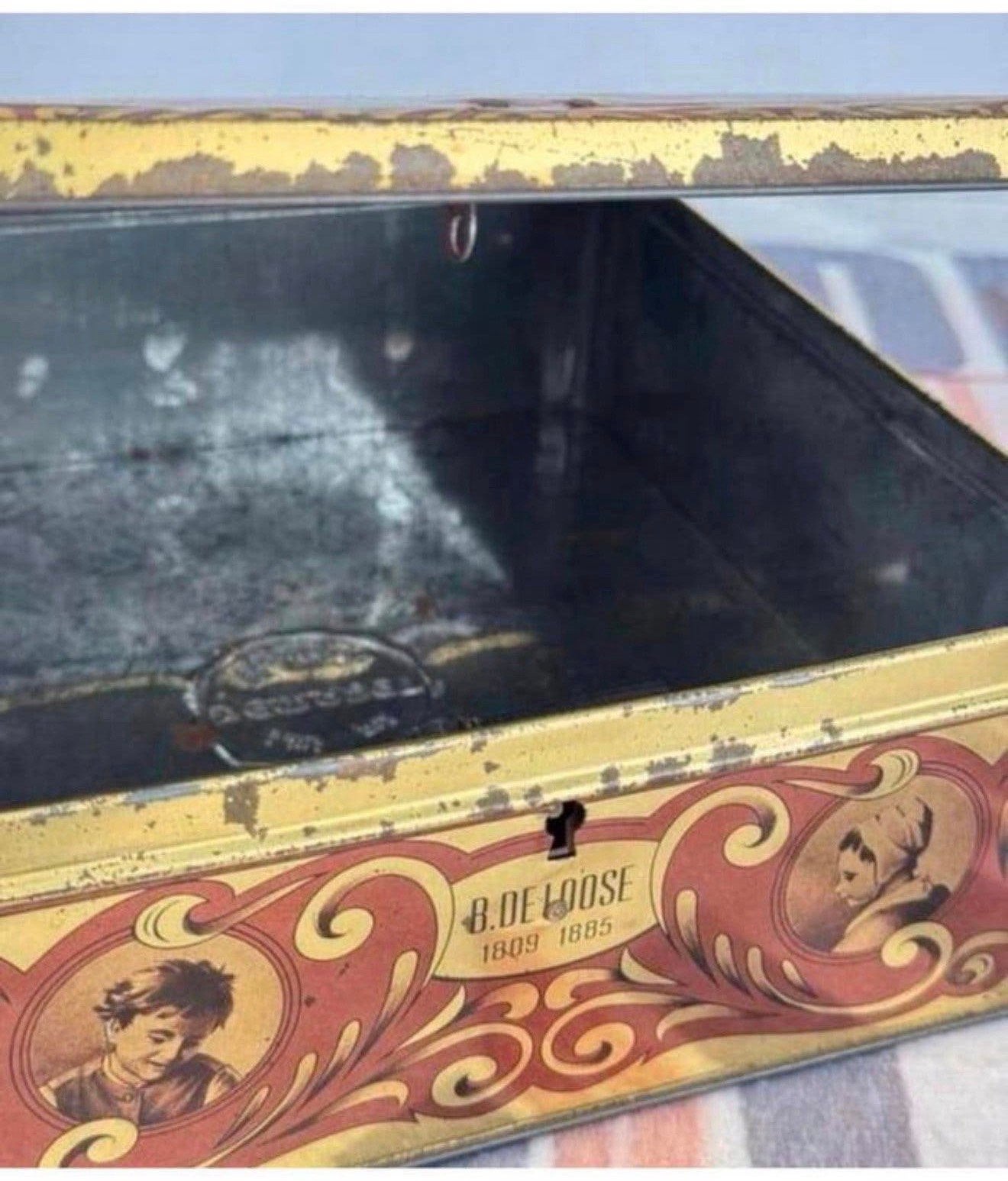 Oud Antiek Blik Demaret Chocola De Loose 1950 met slot, Verzamelen, Ophalen of Verzenden, Zo goed als nieuw, Overige