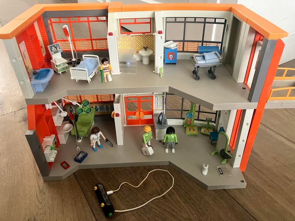 Playmobil Ziekenhuis met veel accessoires, Ophalen of Verzenden, Gebruikt, Jongen of Meisje