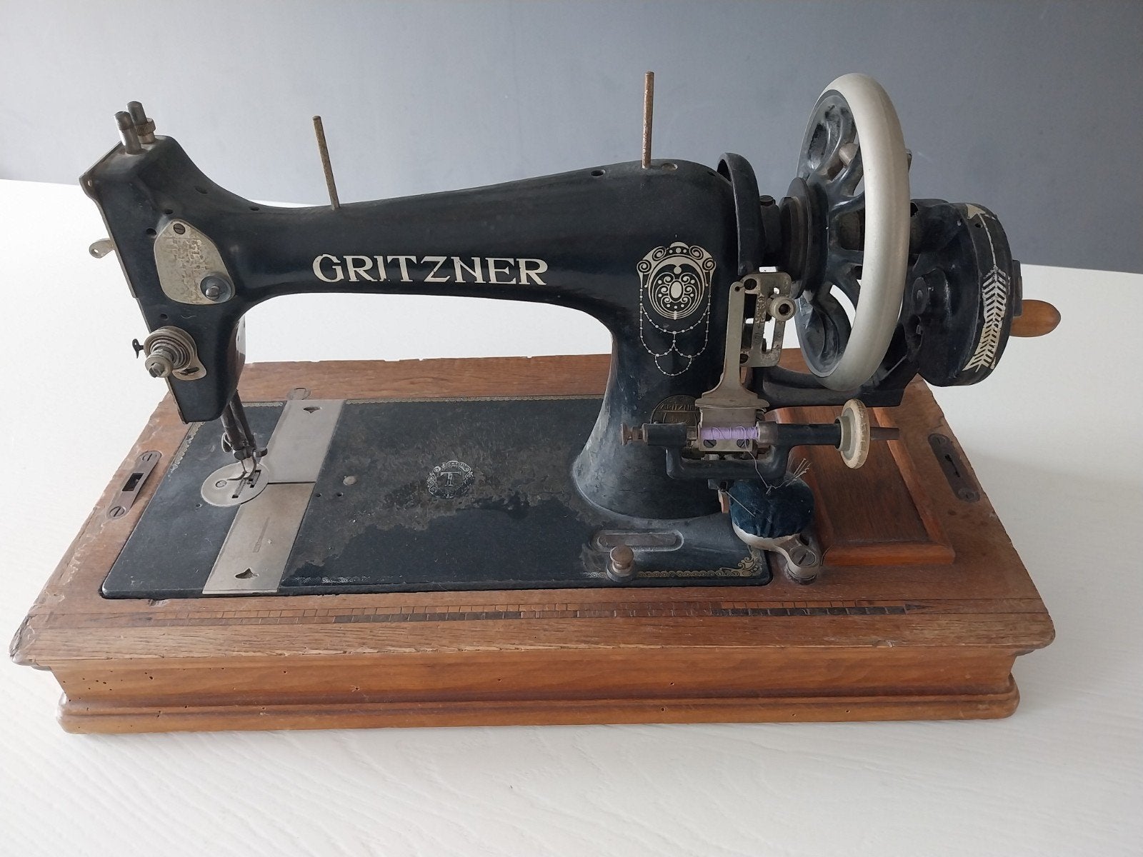 Gritzner naaimachine, Ophalen