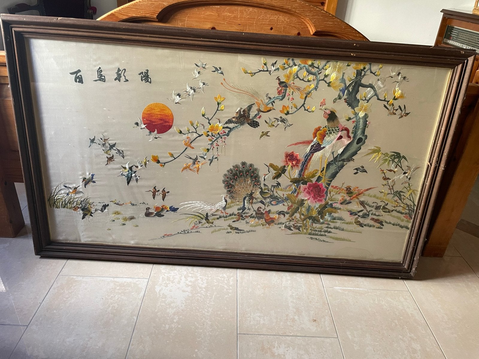 Groot Chinees zijden borduurwerk met vogels en bloemen, Ophalen, Wanddecoratie, Textiel, Handgemaakt