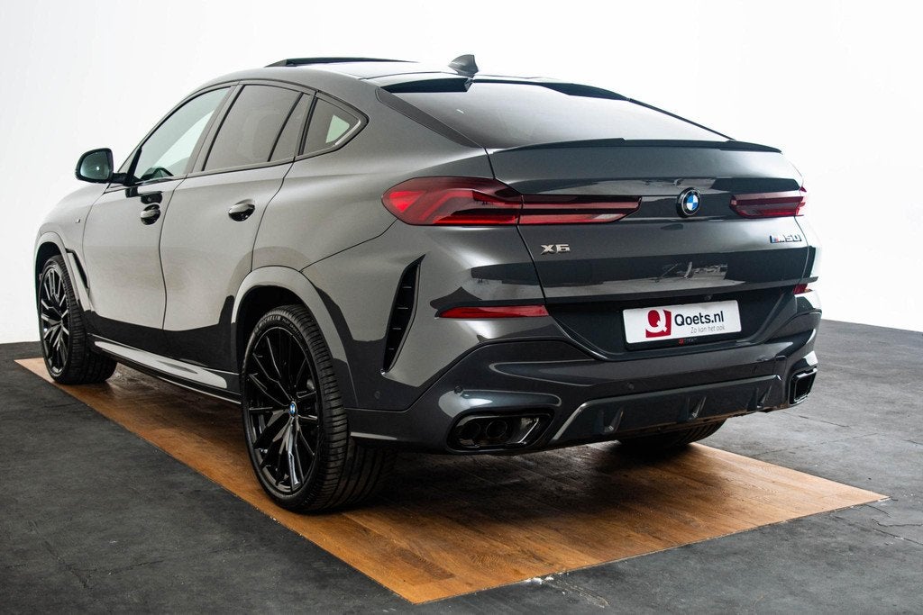 BMW X6 M50i High Executive Panoramadak - Comfortstoelen - Cr, 12 maanden, Gebruikt, 4395 cc, 530 pk