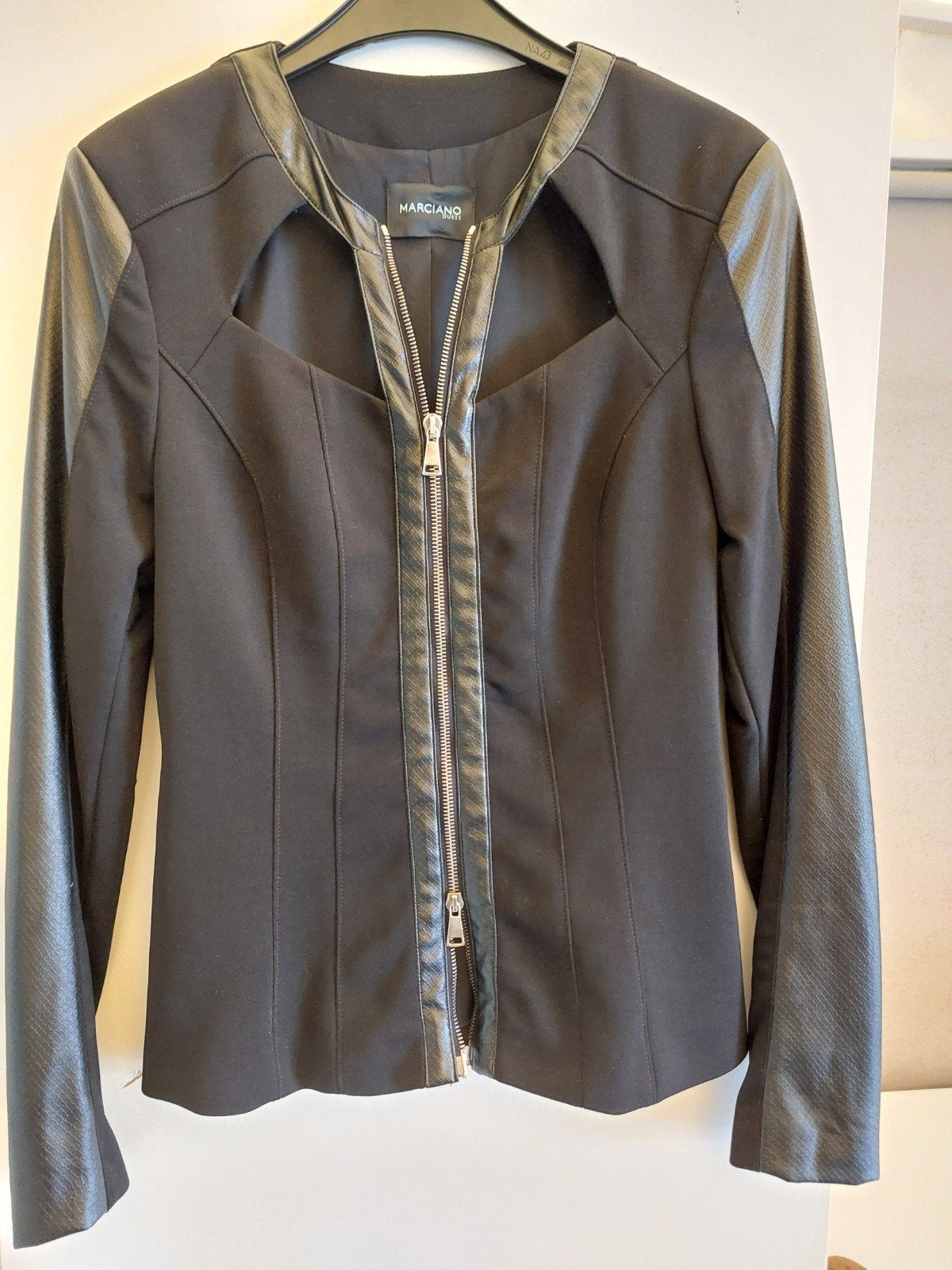 Dames vest / jasje, Ophalen of Verzenden, Zo goed als nieuw, Maat 38/40 (M), Zwart