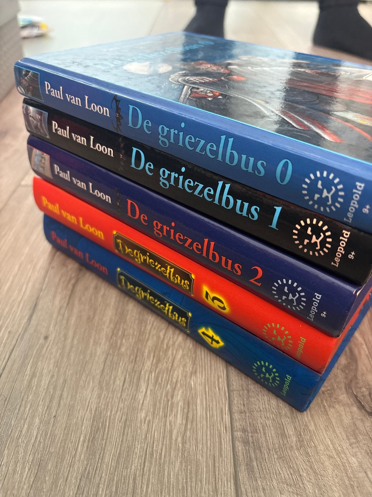 De Griezelbus boeken 0 t/m 4 - Paul van Loon, Ophalen, Gelezen, Fictie