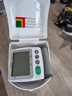Bloeddrukmeter en hartslag pols, Ophalen of Verzenden, Zo goed als nieuw, Overige typen