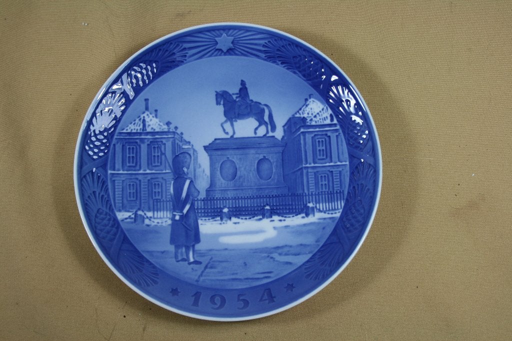 Royal Copenhagen kerstbord 1954, Ophalen of Verzenden