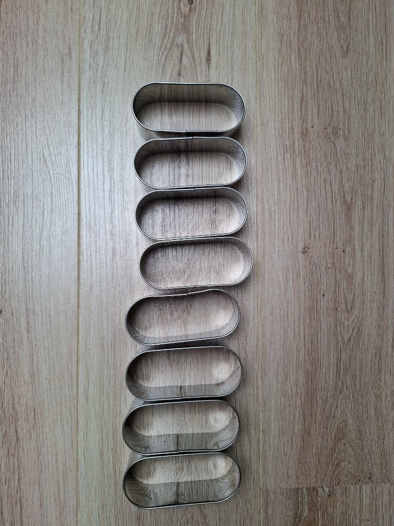 8 Mini Sloffen Ringen voor Gebakjes of Kano's, Ophalen of Verzenden, Gebruikt, Taarten, Bakvorm