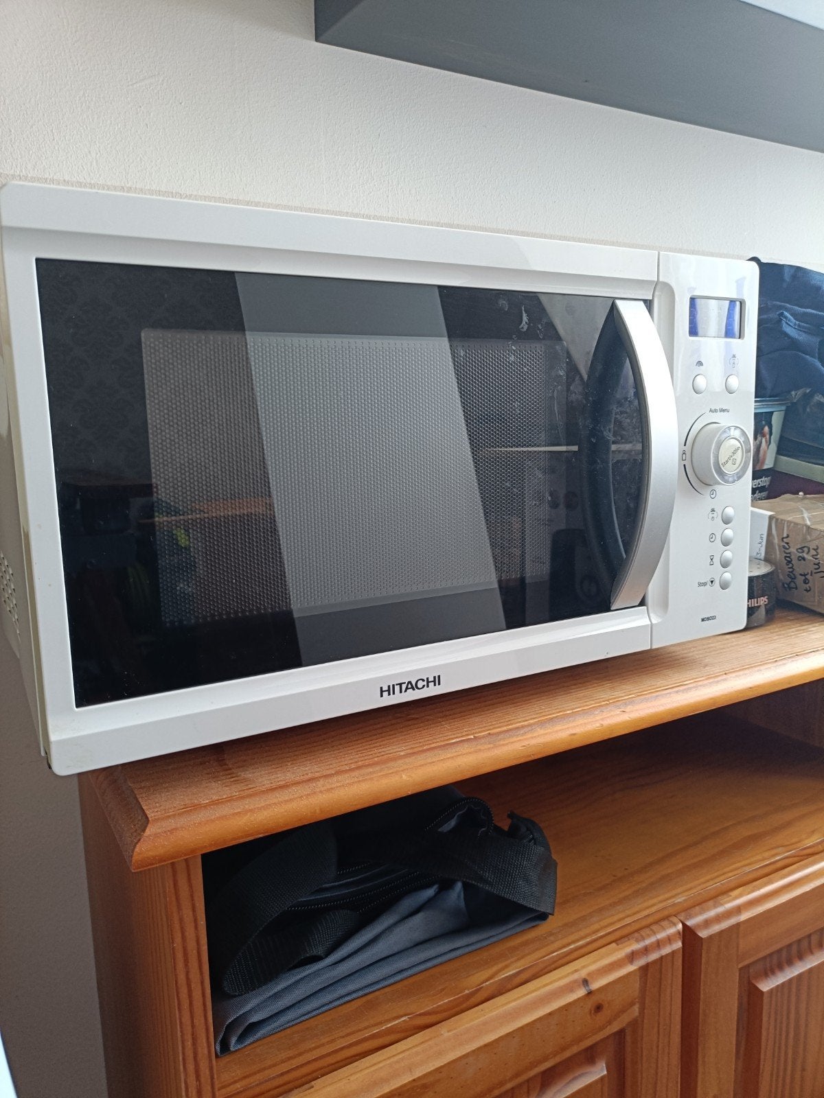 Hitachi Magnetron MDSO23 - Wit, 800W, Witgoed en Apparatuur, Magnetrons, Gebruikt, Vrijstaand, Magnetron, 45 tot 60 cm, Draaiplateau