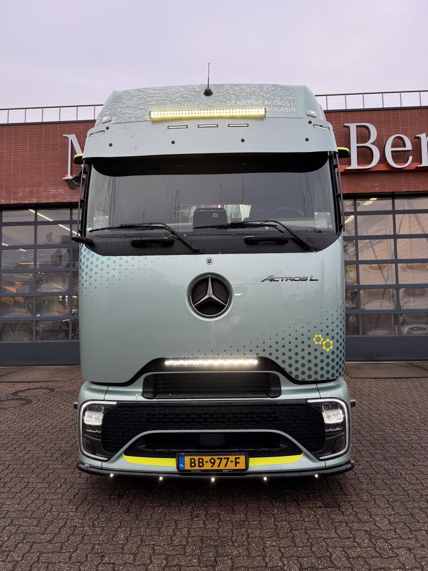 Mercedes-Benz Actros 1848 LS CO2-klasse 3 | GigaSpace | voll, Auto's, Stof, Bedrijf, Diesel, 2 stoelen