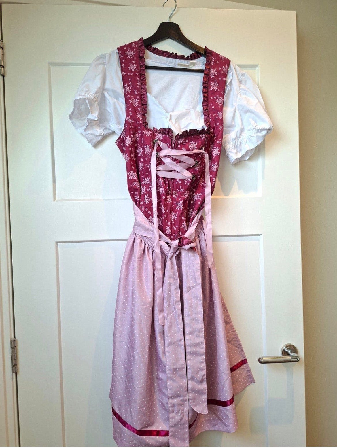 Prachtige dirndl maat 44/46, Maat 46/48 (XL) of groter, Ophalen of Verzenden, Kleding, Overige thema's