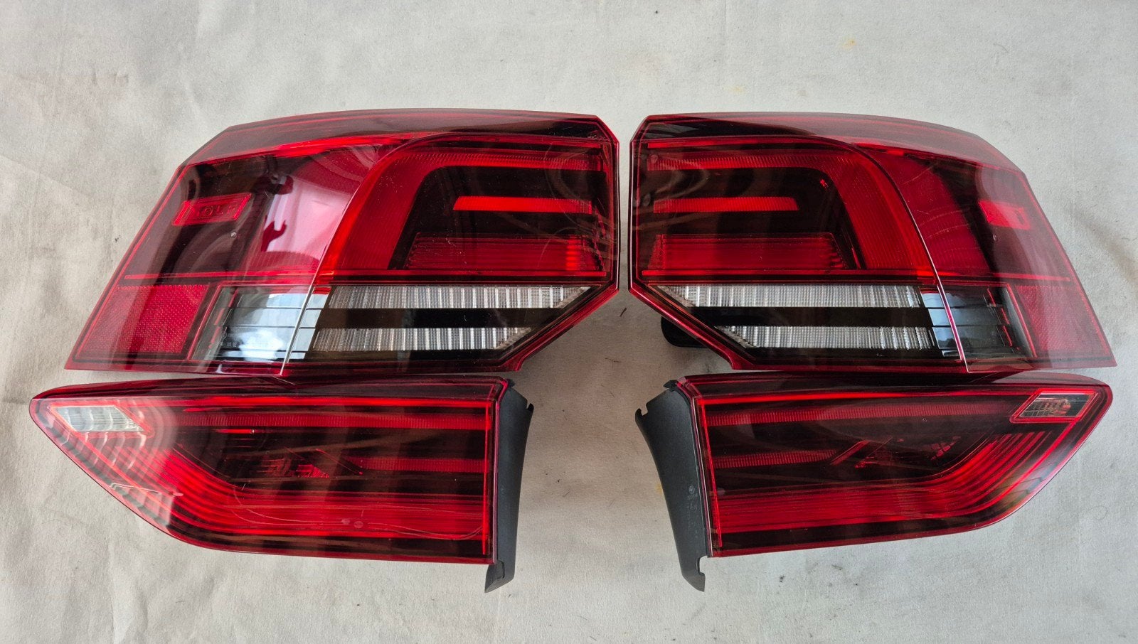 VW GOLF 8 4 STUKS 285€ ACHTERLICHTEN, Ophalen of Verzenden, Gebruikt, Volkswagen