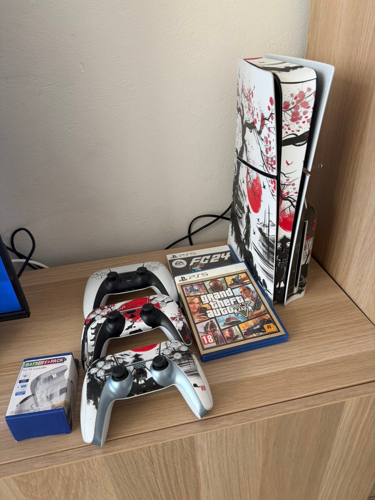 PS5 slim disc edition, Ophalen of Verzenden, Zo goed als nieuw