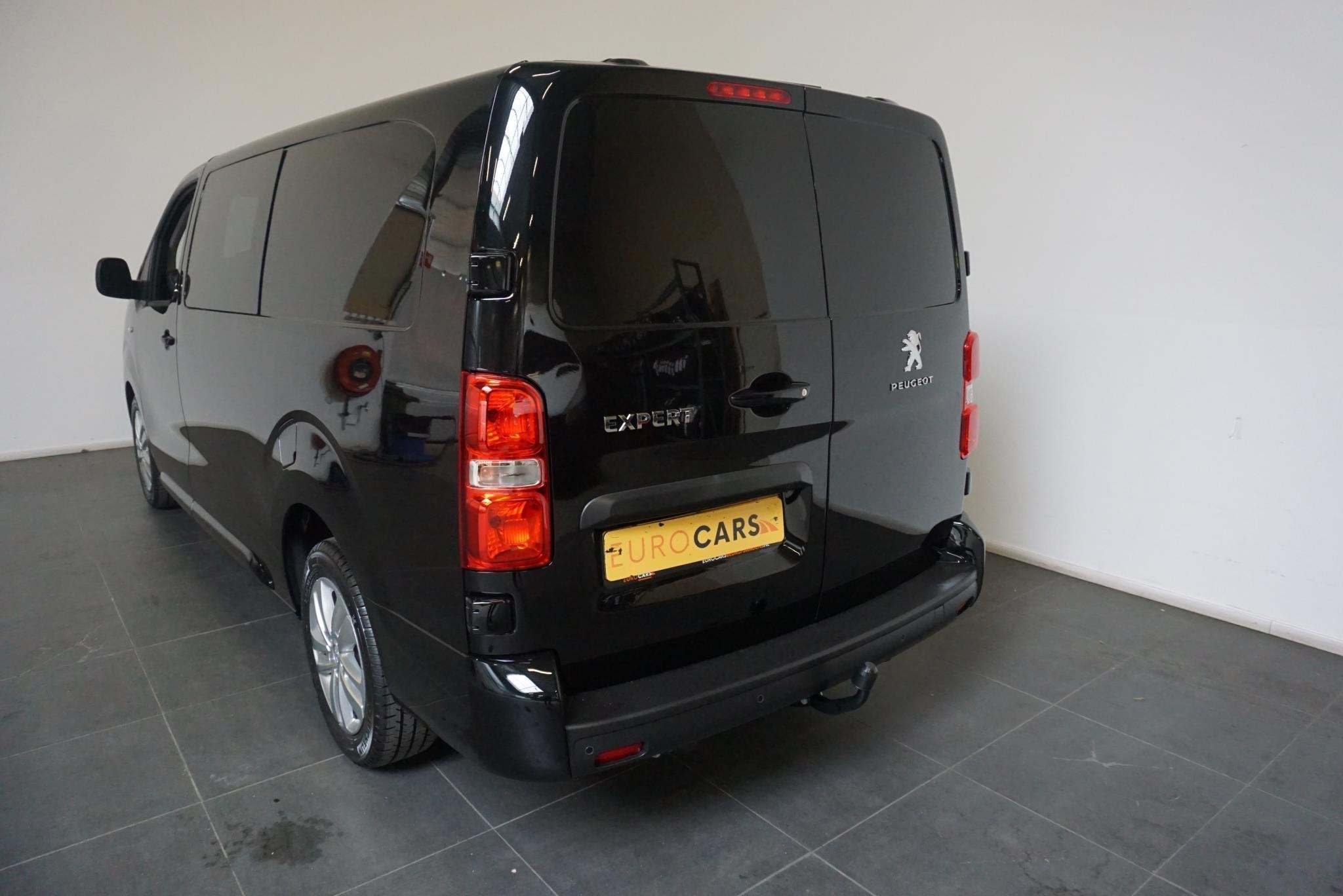 Peugeot Expert 2.0 180pk L3H1 Premium Dubbele Cabine Automaa, Gebruikt, Euro 6, 4 cilinders, 2500 kg