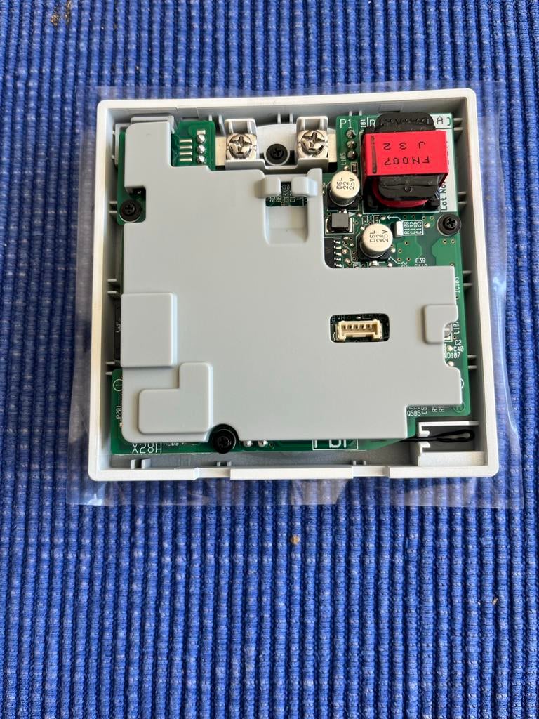 Nieuwe Daikin Thermostaat BRC1HHDAW - Ongebruikt, D, Nieuw, Ophalen of Verzenden, D