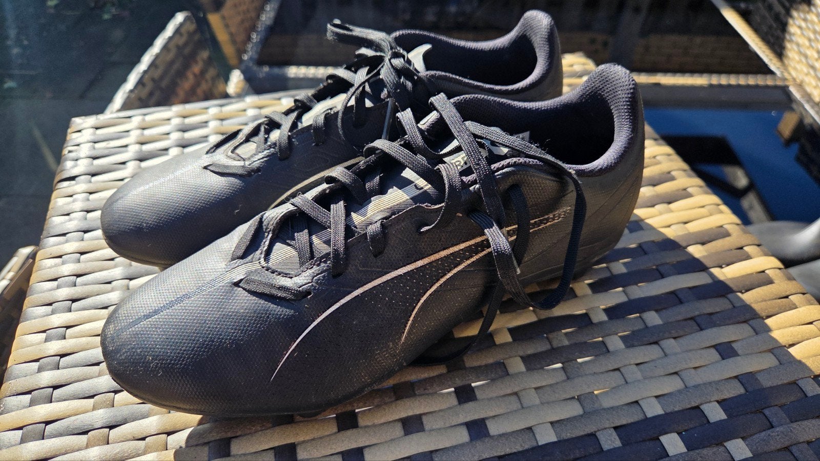 Puma Voetbalschoenen Zwart Maat 39, Ophalen of Verzenden, Zo goed als nieuw, Schoenen