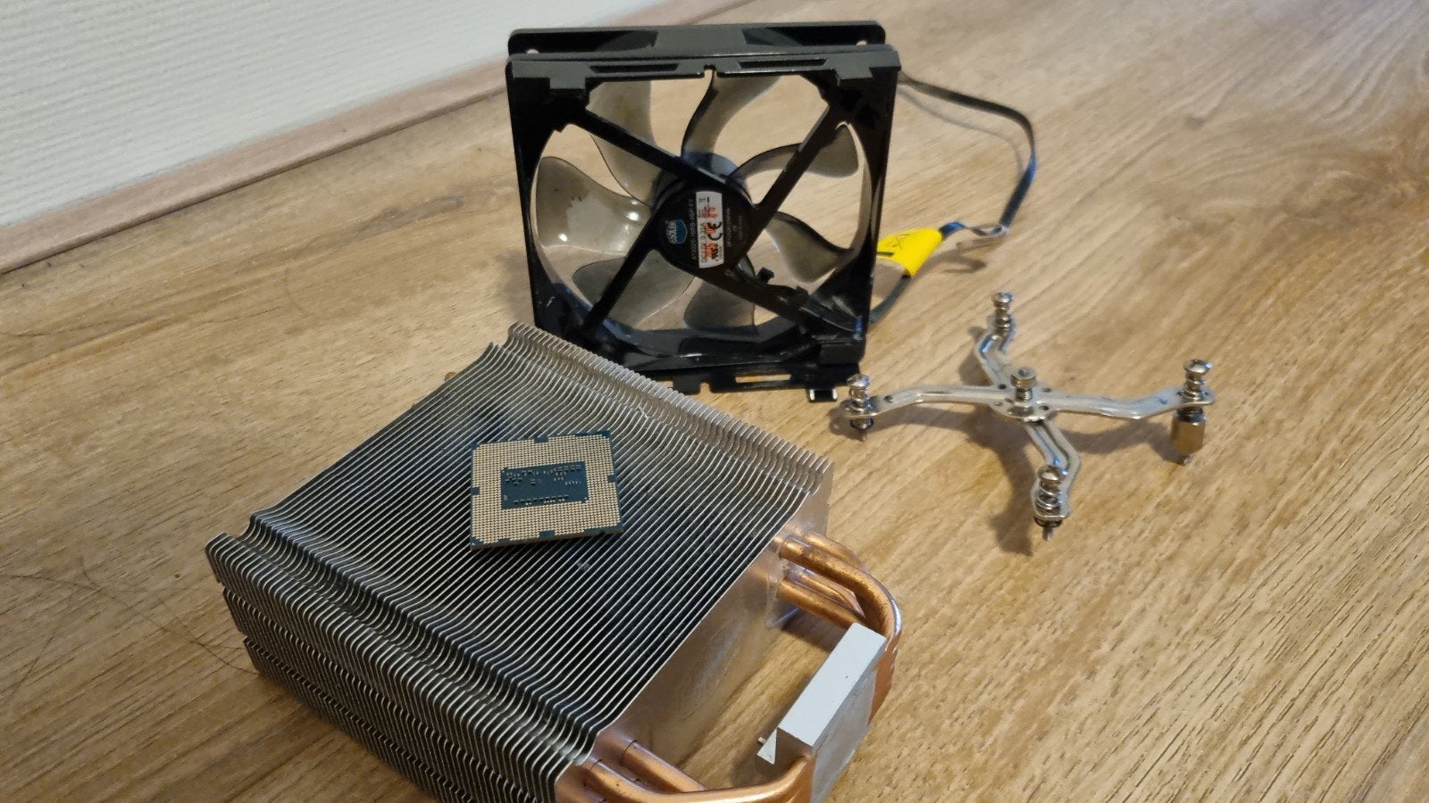 Intel Core i5-4670K CPU @ 3.40GHz + koeling, Computers en Software, Processors, Ophalen, Gebruikt, 4-core, 3 tot 4 Ghz
