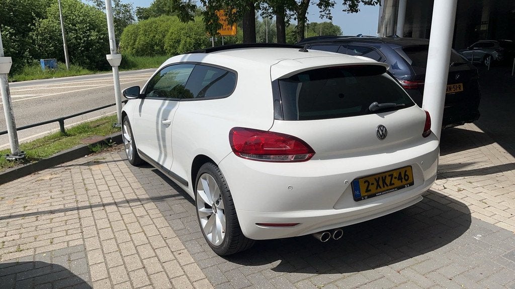 Volkswagen Scirocco 1.4 TSI 122pk Clima Navi PDC Schuifdak X, Voorwielaandrijving, Euro 5, Gebruikt, 4 cilinders