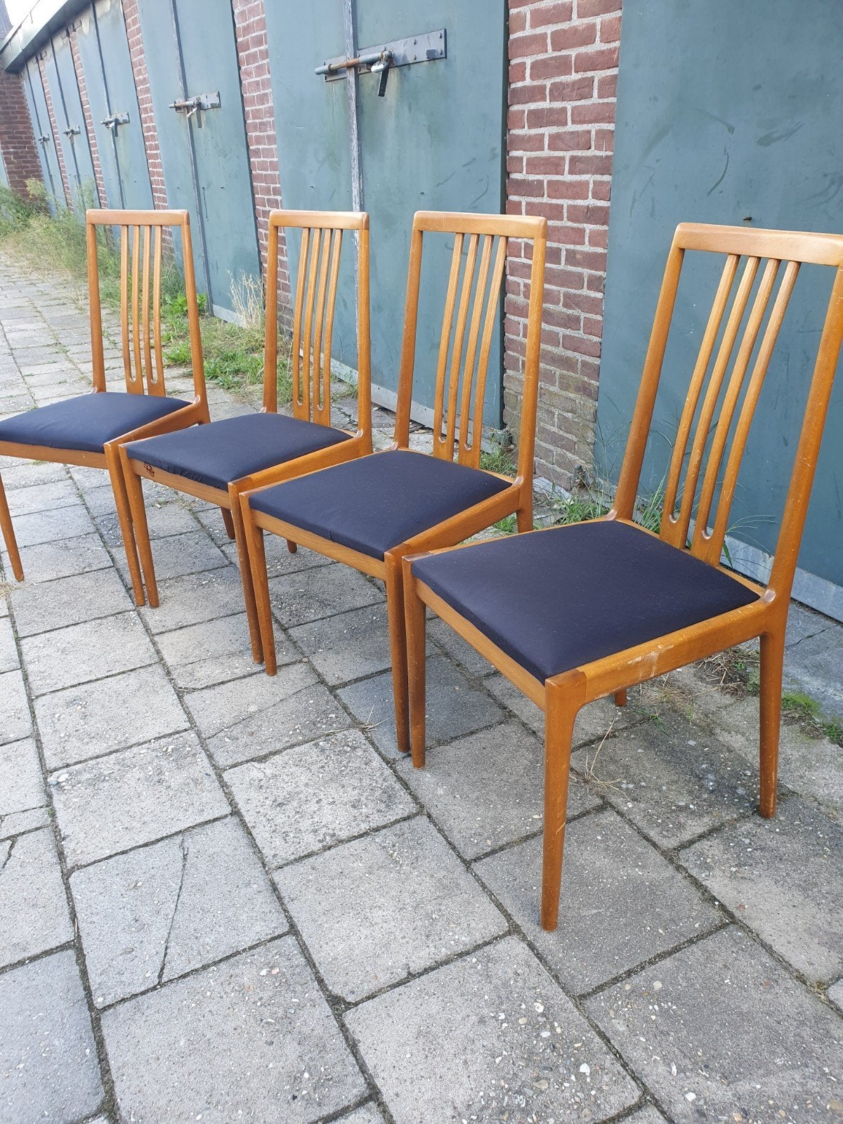 Vintage stoelen 4 stuks, Ophalen, Hout, Gebruikt, Bruin