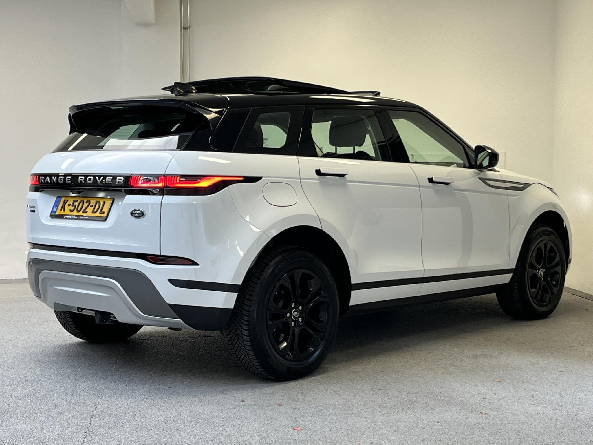 Land Rover Range Rover Evoque 1.5 P300e AWD R-Dynamic S | TR, 309 pk, 15 kWh, Wit, Vierwielaandrijving