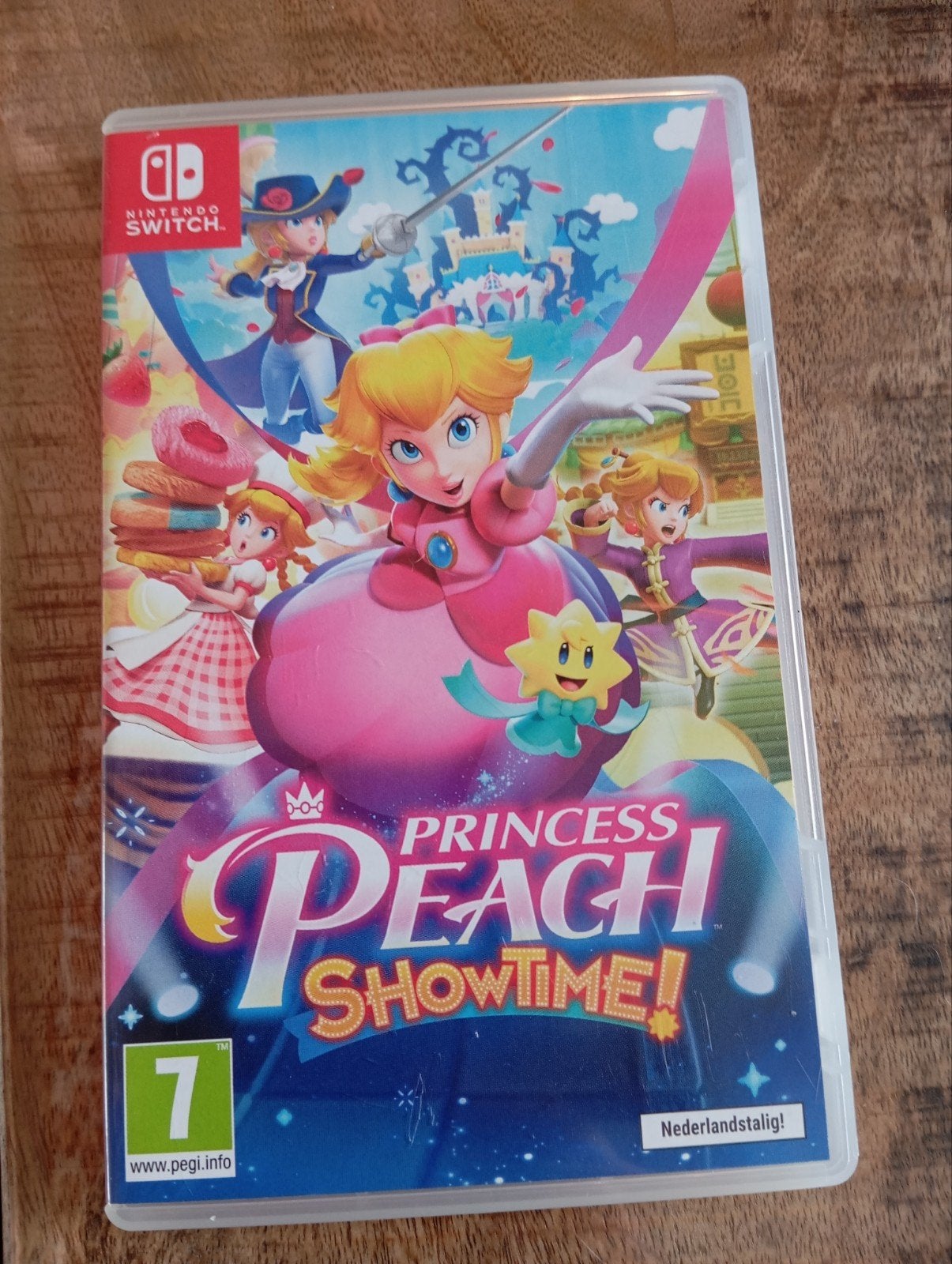 Princess Peach Showtime! Nintendo Switch Game, Spelcomputers en Games, Ophalen of Verzenden, Zo goed als nieuw, Met games