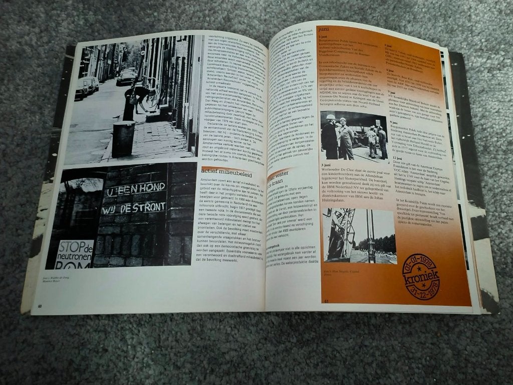Stedelijk jaarverslag Amsterdam 1978, Boeken, Ophalen of Verzenden, 20e eeuw of later, Zo goed als nieuw