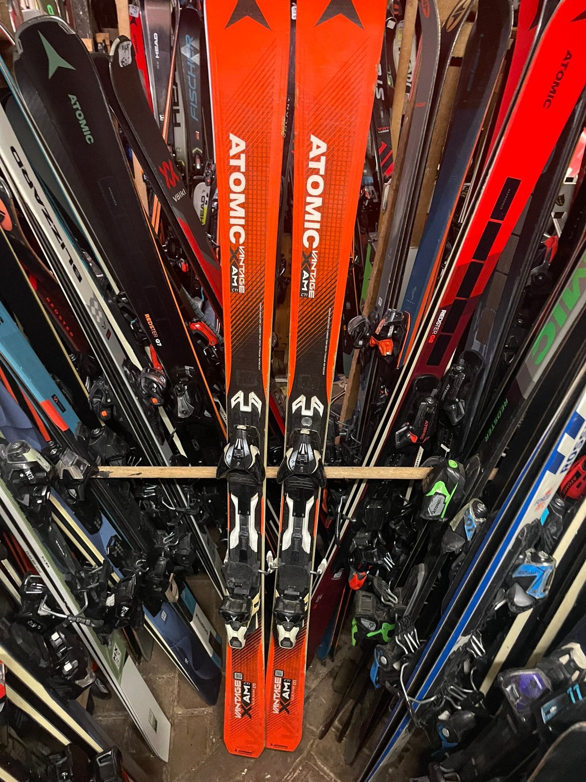 173 cm ATOMIC VANTAGE CTI ALL MOUNTAIN CARVE SKIS GEVOERDERD, 160 tot 180 cm, Ophalen of Verzenden, Zo goed als nieuw, Carve
