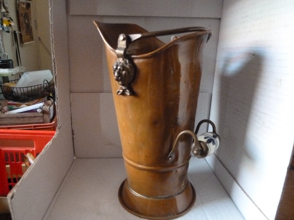 Koperen Kolenkit model met greep en hengsel, Ophalen of Verzenden, Koper