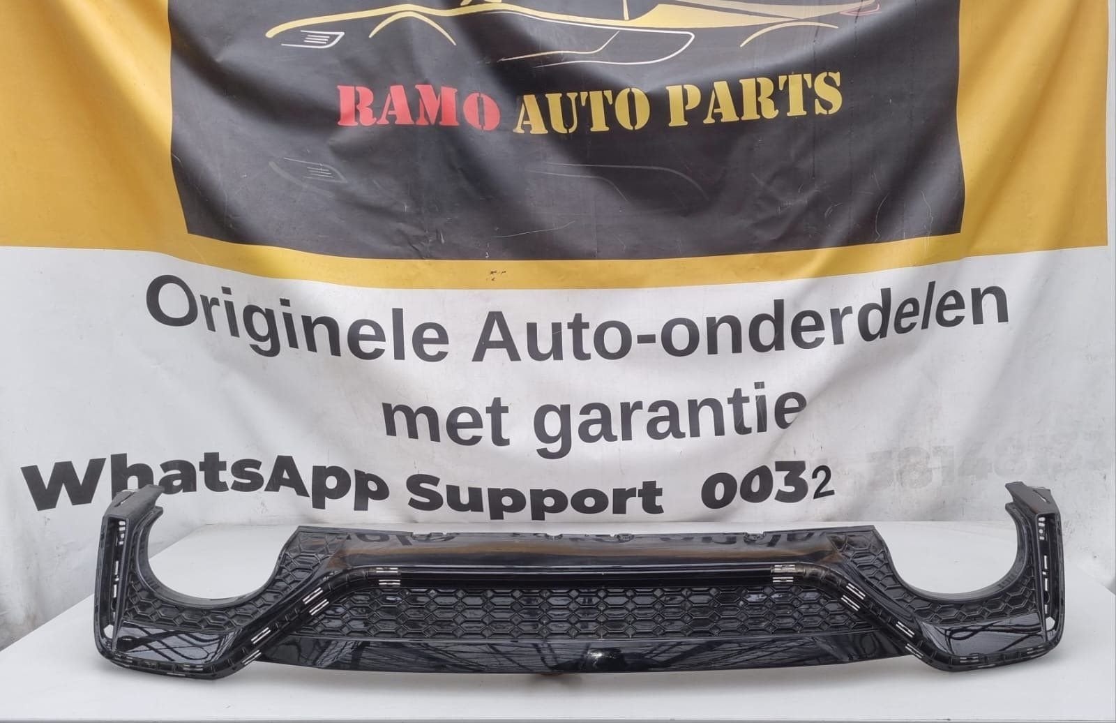 RS6 RS7 C8 4K8 4K DIFFUSER ACHTER 4K8807514 HOOGLANS ZWART, Ophalen of Verzenden, -, -, -