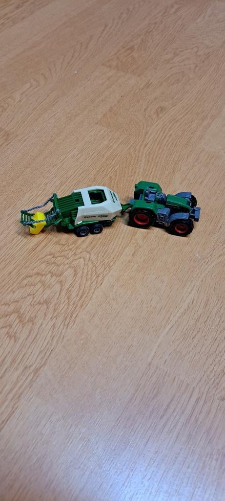 Leuke speelgoed tractor met aanhanger/hooiwagen., Ophalen of Verzenden, Zo goed als nieuw