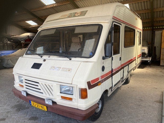 GEZOCHT Benzinetank dop voor Camper Peugeot J5 PiloteR750, Caravans en Kamperen, Campers, Buscamper of Camperbus, Pilote, 7 tot 8 meter