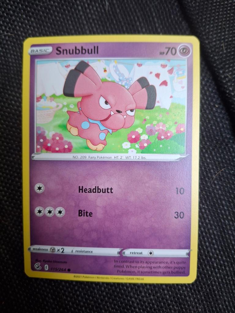 Pokémon Kaart Snubbull 115/264 Fusion Strike, Ophalen of Verzenden, Zo goed als nieuw, Losse kaart