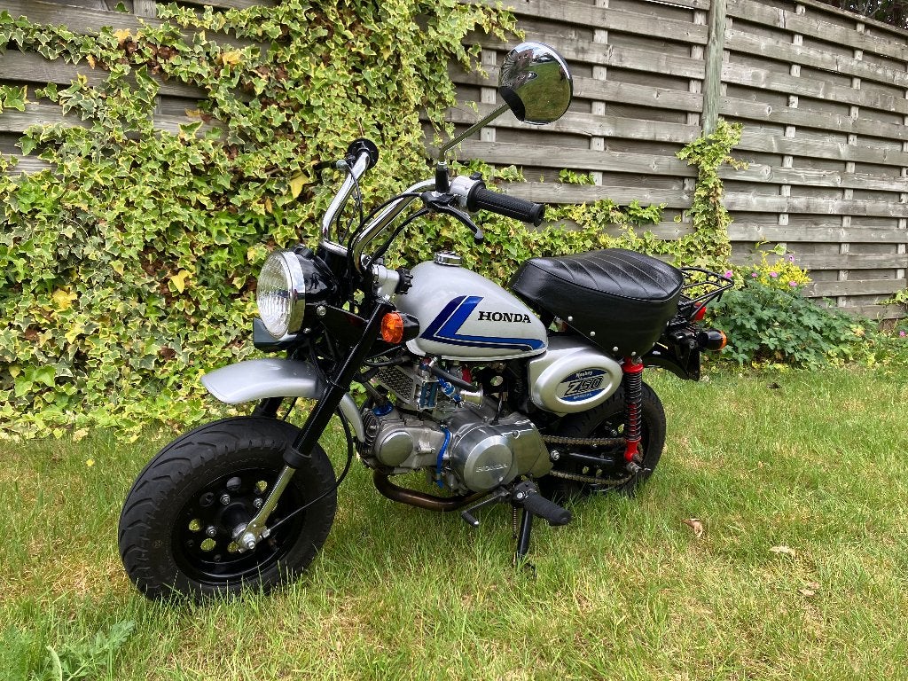 Honda monkey Freddie Spencer, Fietsen en Brommers, Overige modellen, Maximaal 45 km/u, Ophalen of Verzenden, Zo goed als nieuw