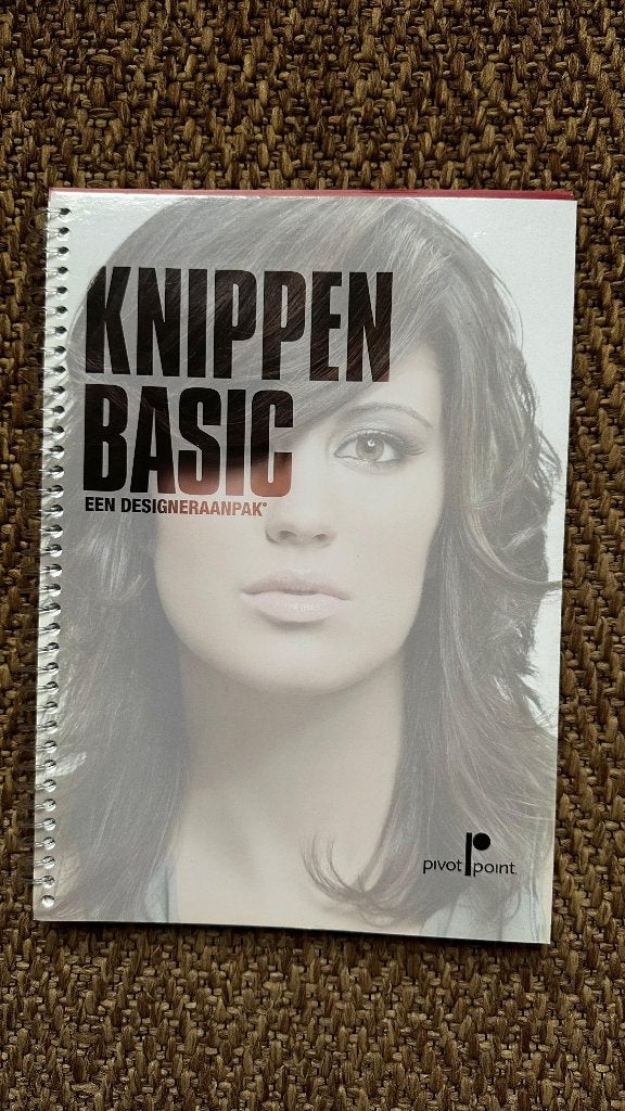 Knippen Basic Pivot Point - Kappersopleiding Boek, Ophalen of Verzenden, Zo goed als nieuw, MBO, Pivot Point