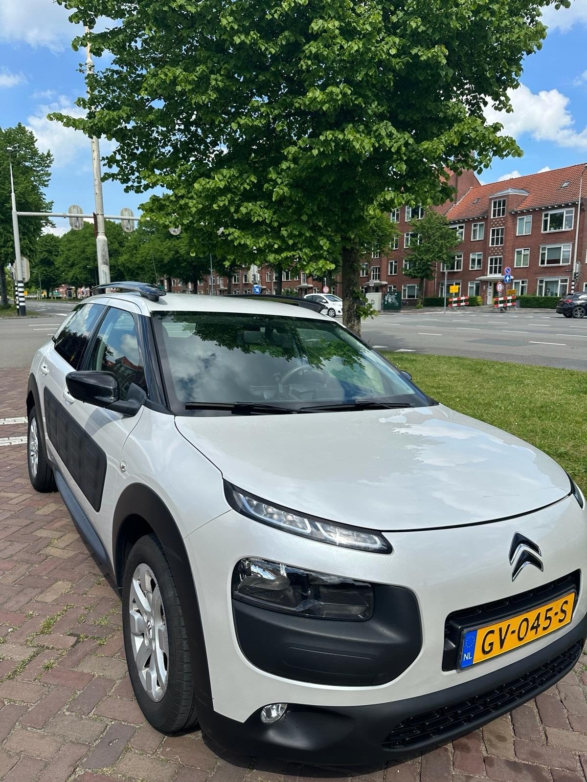 Citroën C4 Cactus 1.2 VTI 82 2015 Wit, Auto's, Voorwielaandrijving, 31 €/maand, 1199 cc, Wit