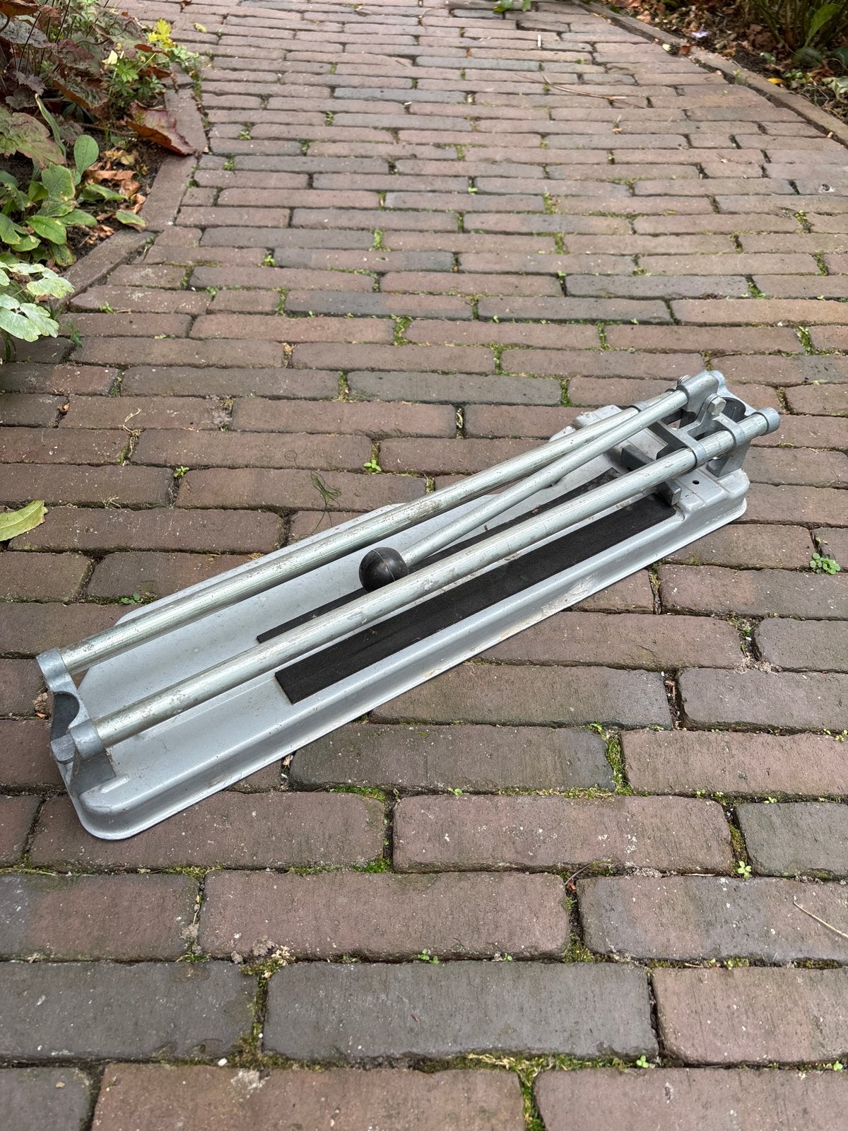 Tegelsnijder - Handgereedschap, Doe-het-zelf en Verbouw, Gereedschap | Handgereedschap, Ophalen, Gebruikt, Snijgereedschap