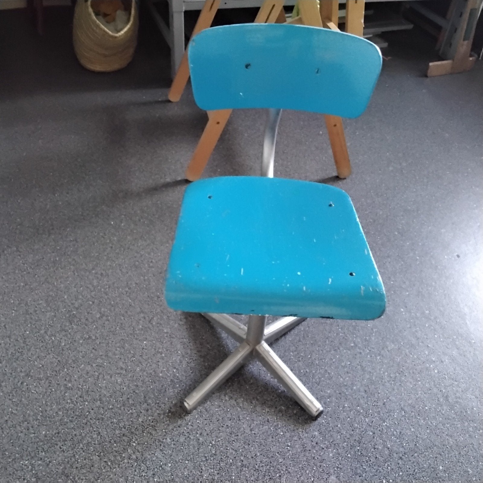 ​Leuk kinder schoolstoeltje blauw., Ophalen of Verzenden, Gebruikt, Stoel
