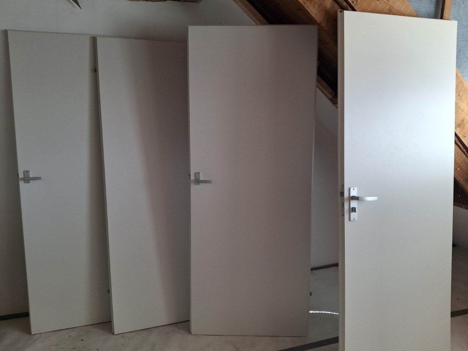 4 Opdek Binnendeuren: 3 Slaap, 1 Badkamer samen voor €80, Ophalen of Verzenden, Gebruikt, Binnendeur, 200 tot 215 cm