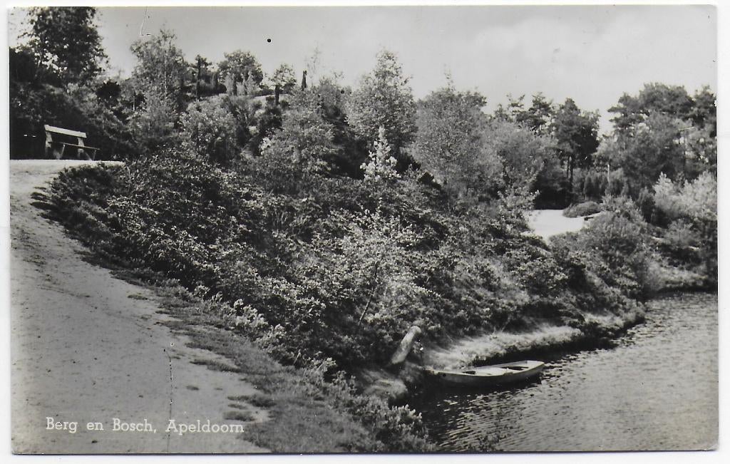 Apeldoorn Berg en Bosch gelopen ansichtkaart (B 2108), Verzenden, 1960 tot 1980, Gelopen, Gelderland