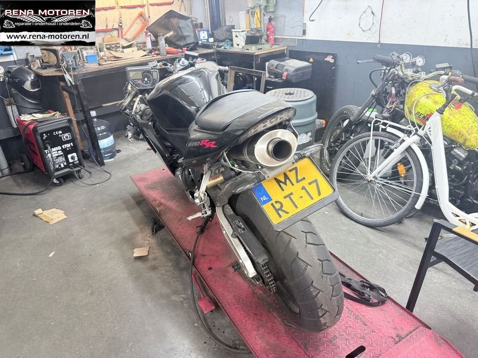 HONDA CBR 600 RR (bj 2004), Motoren, HONDA, 4 cilinders, Onbekend, Super Sport