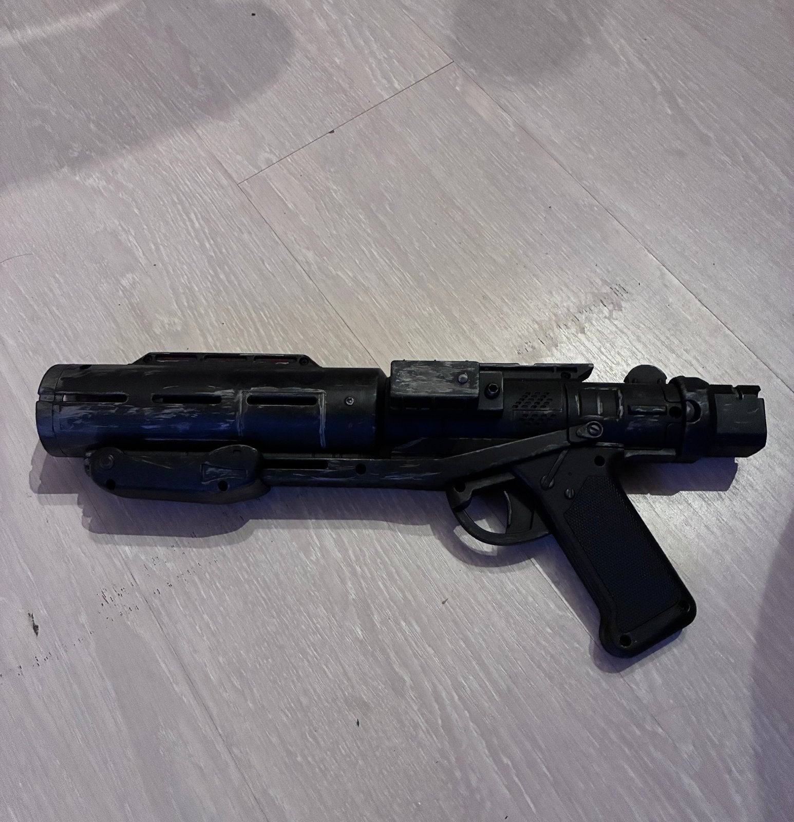 2x nerf star wars blaster met geluid en licht (custom paint, Verzamelen, Star Wars, Ophalen, Zo goed als nieuw, Actiefiguurtje