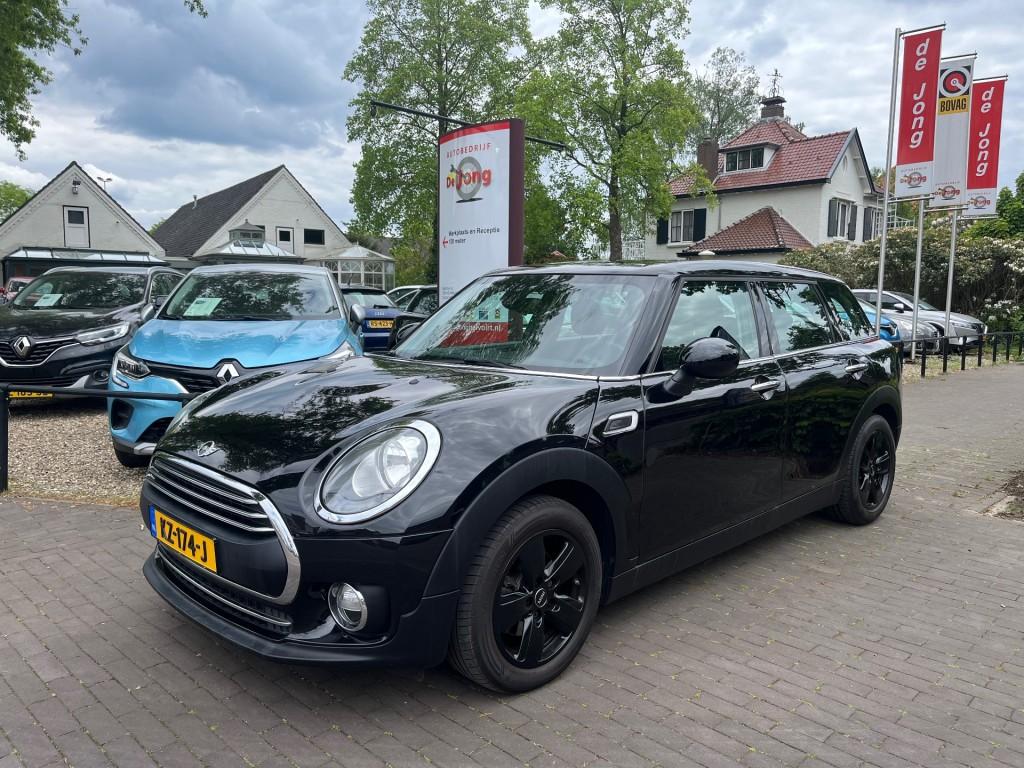 Mini CLUBMAN 1.5 ONE SALT BUSINESS / NAVI / BLUETOOTH / CRUI, Auto's, Gebruikt, Zwart, Handgeschakeld, 3 cilinders