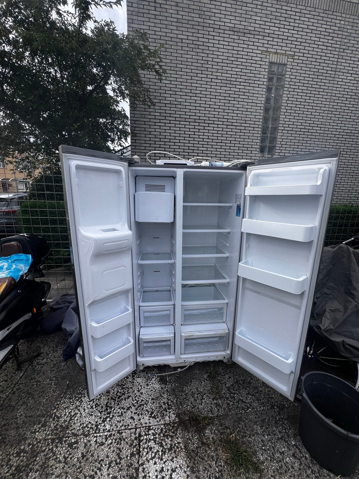 Foto 6 van Samsung Amerikaanse Koelkast - Side-by-Side met IJsblokjesma