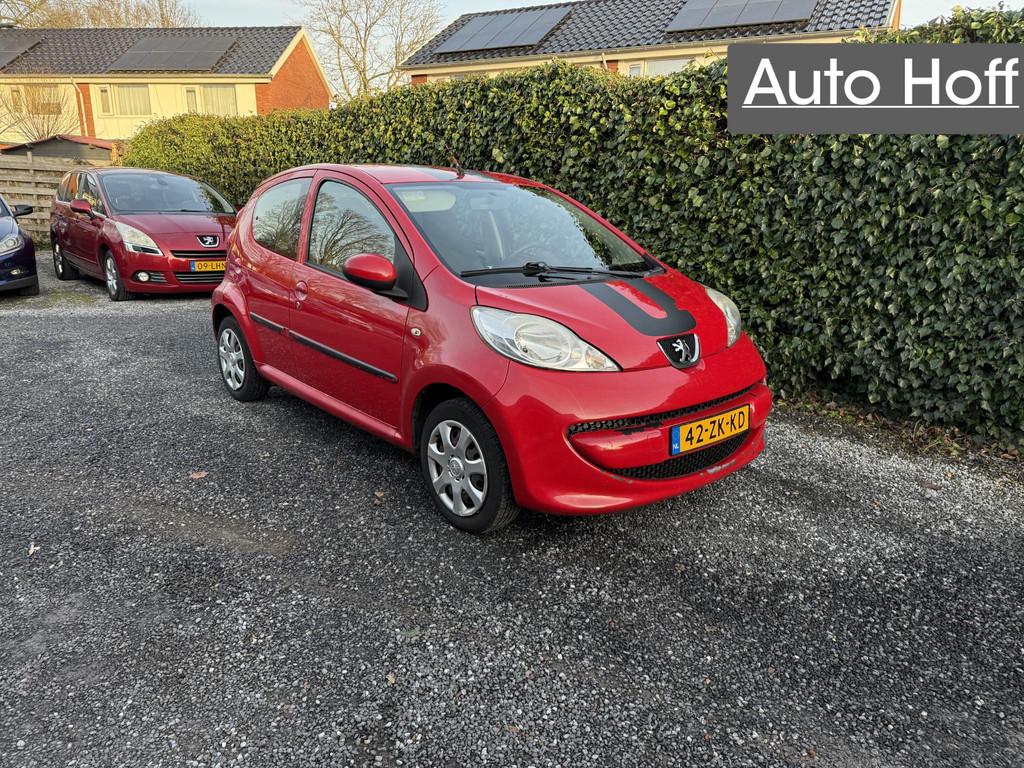 Peugeot 107 1.0-12V XS Elekt. Ramen | Stuurbekrachtiging | A, Auto's, Voorwielaandrijving, Stof, Gebruikt, 4 stoelen