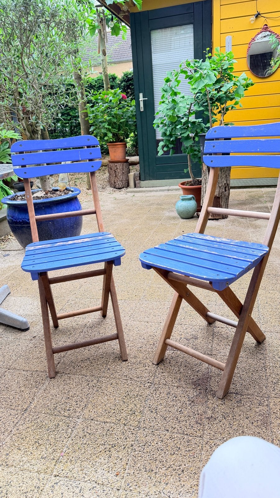 2x Houten Klapstoelen - Blauw geverfd, Ophalen, Gebruikt, Hout, Inklapbaar