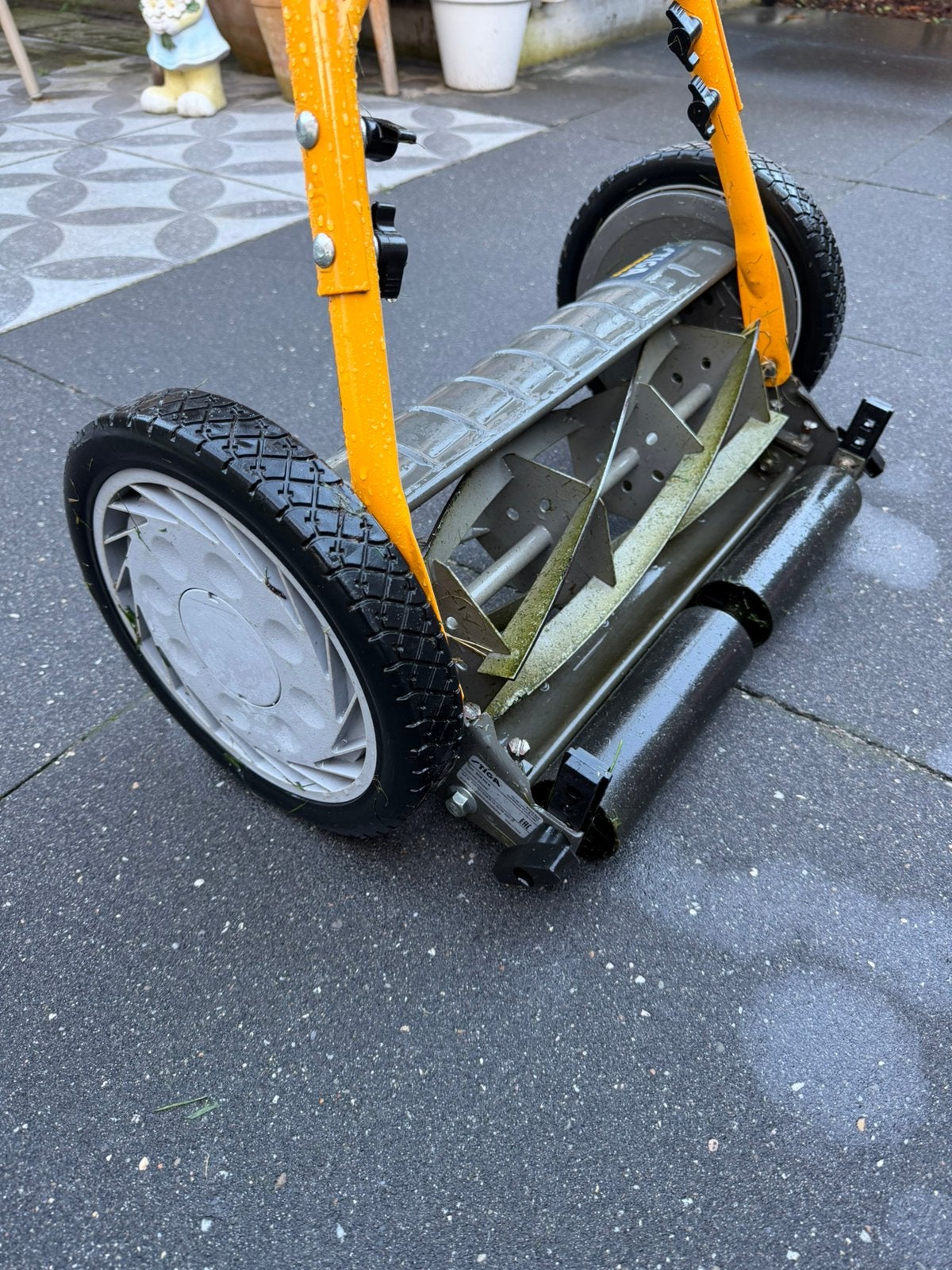 STIGA SCM 240 R Handgrasmaaier – Kooimaaier, Kooimesmaaier, Ophalen, Zo goed als nieuw
